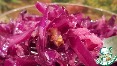 Салат из краснокочанной капусты "Удивительно сочный"