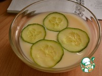 Йогуртово-огуречное желе с лимонным соусом