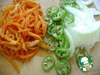 Острый салат из тыквы с овощами