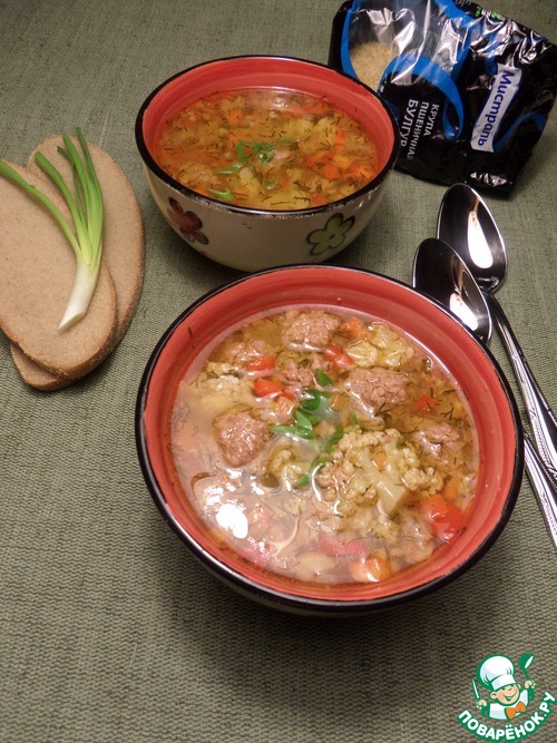 Овощной суп с булгуром и фрикадельками