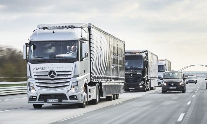 Автономные грузовики Mercedes Benz отправились в своё первое путешествие