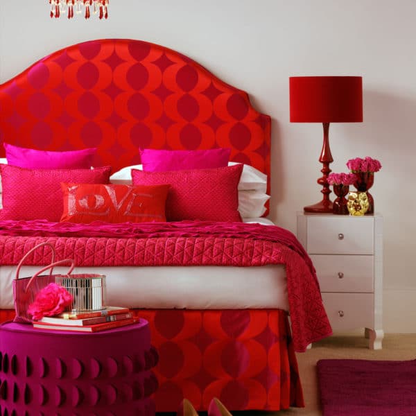 Feminine-red-bed-and-pretty-hanging-lamp-for-women-bedroom-ideas