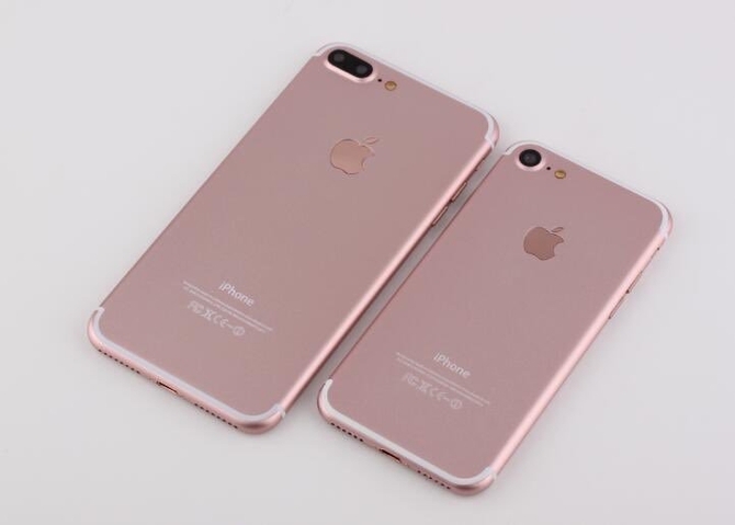 iPhone 7 Pro pink