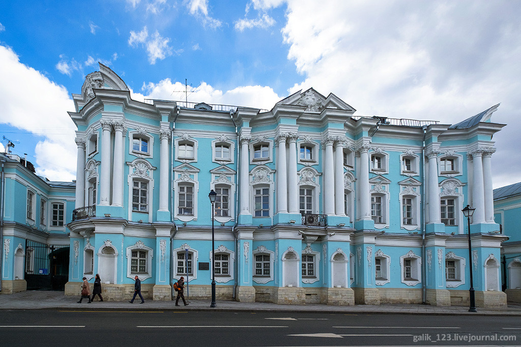 дворец апраксиных — трубецких (покровка, 22)