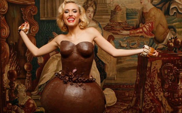 Шоколадноеплатье от немецких пекарей